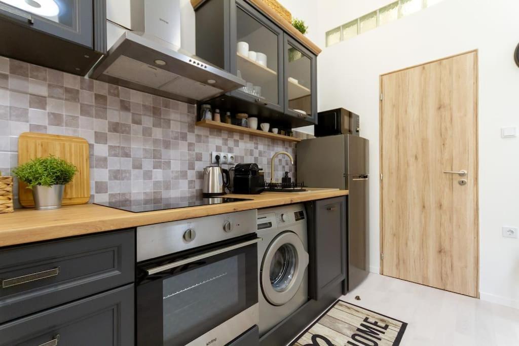Apartment Harmonic Audio Hideaway By Nw Budapest